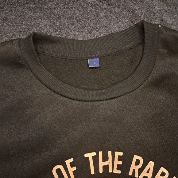 NWOT Chinese Horoscope Year Of The Rabbit 2023 Sweater - Picture 2 of 2